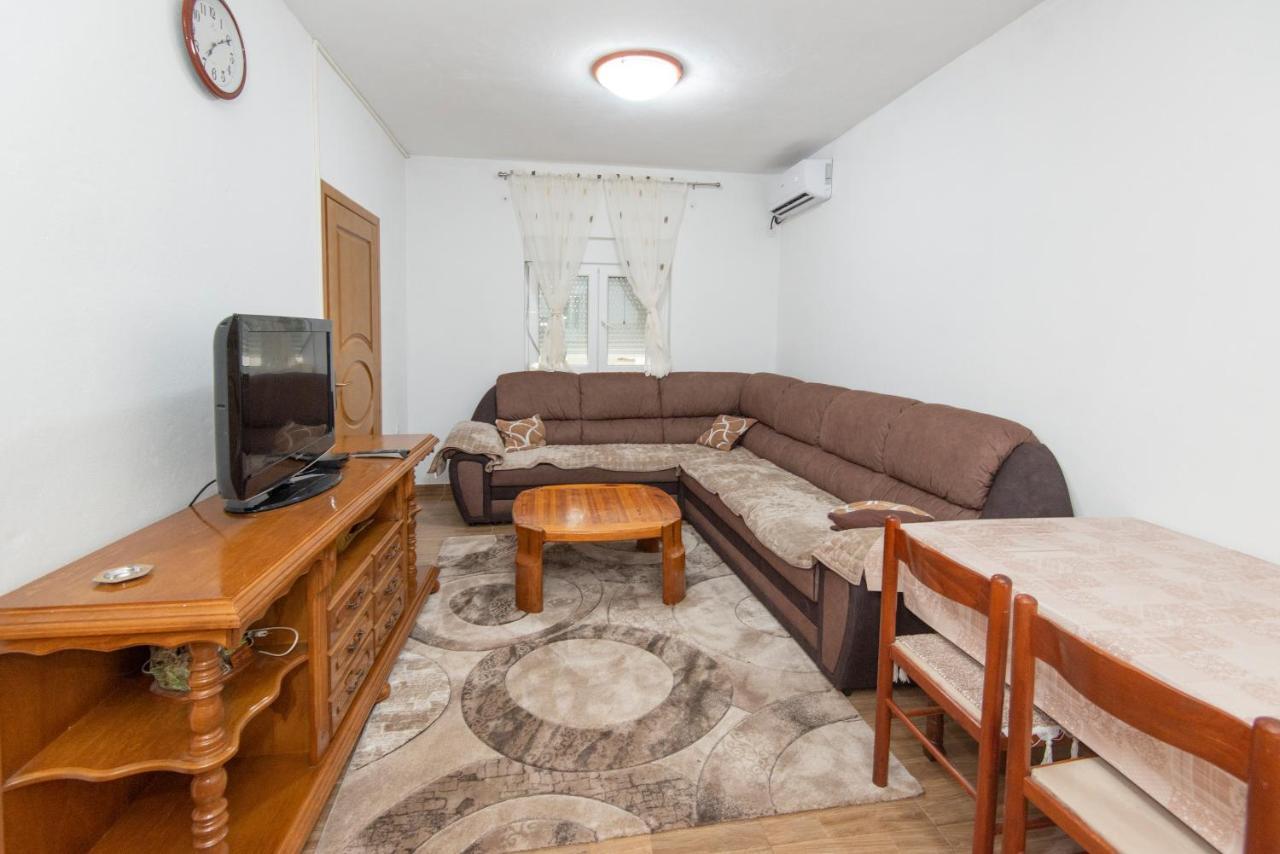 Apartment Tanja Mrcevac Buitenkant foto